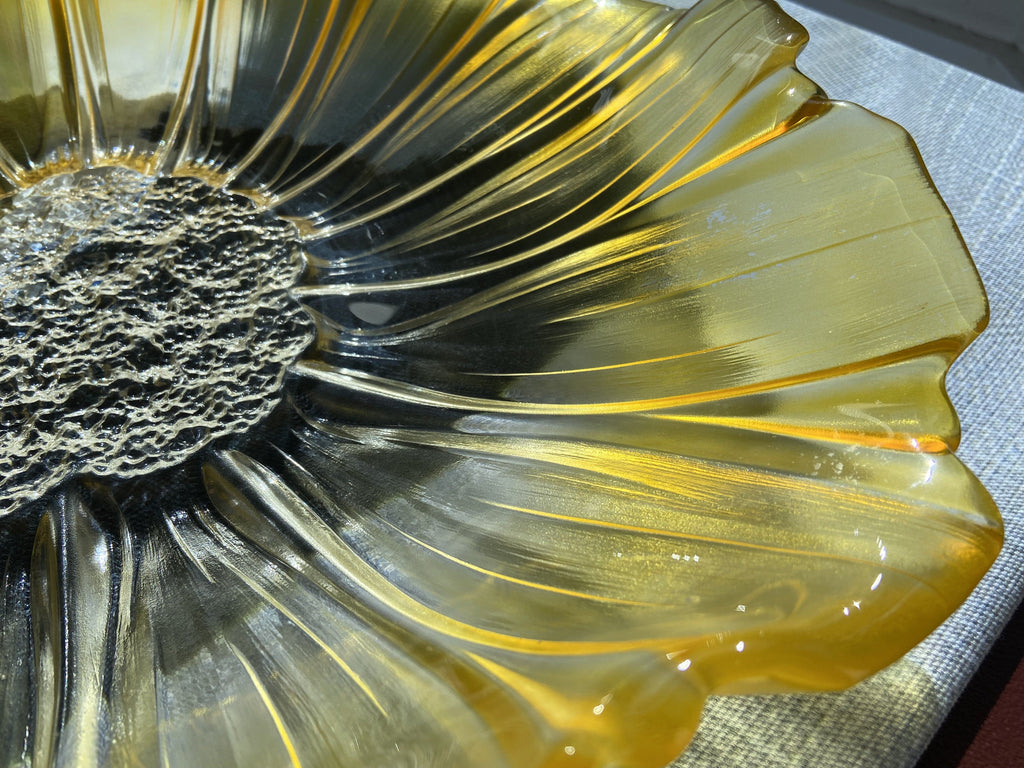 Glass bowl - Sunny flower Homeware Days of Tumult 
