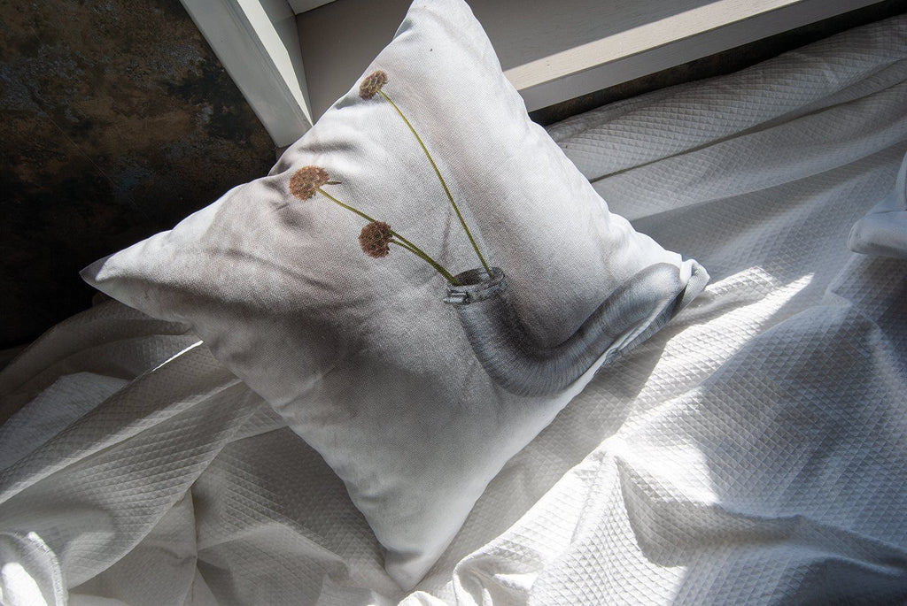 Straw of Silver - square outdoor cushion Pillow Days of Tumult 